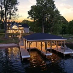 Luxury 5BR Suites w/Views, Beach, Dock, FirePit